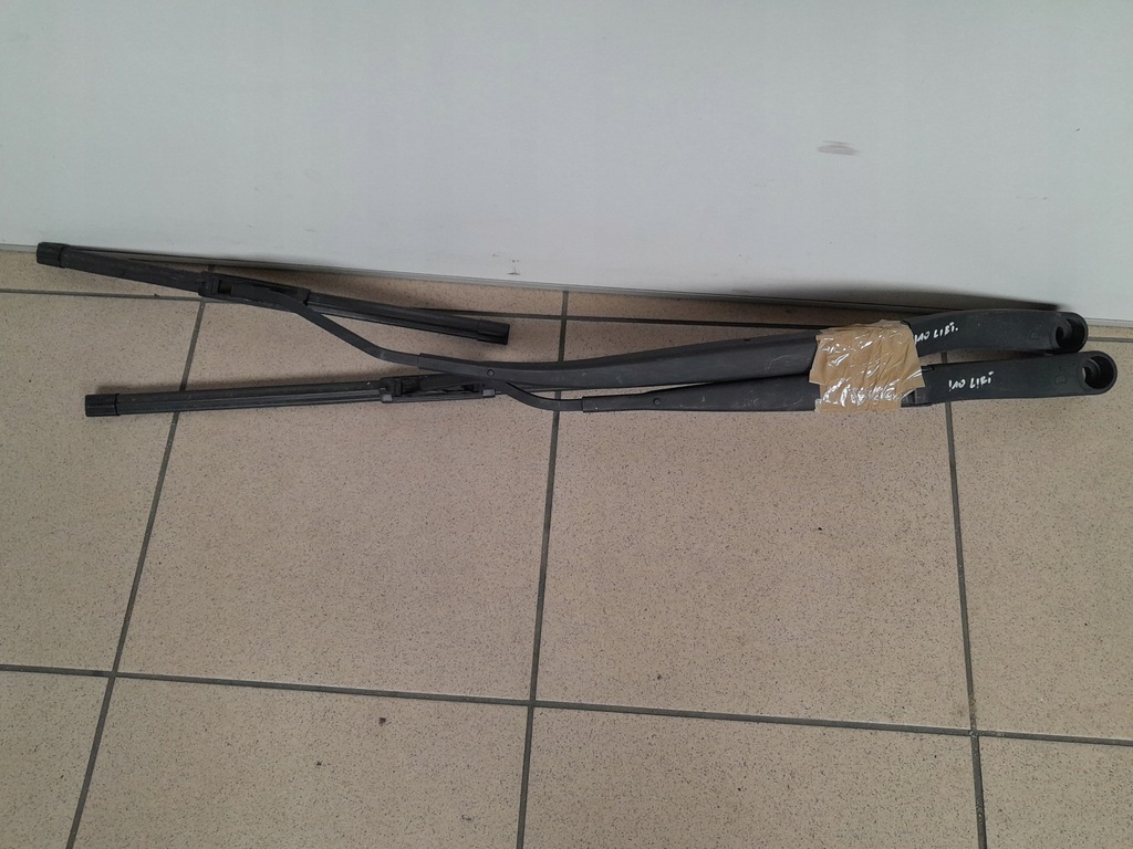 фото №1, Hyundai i10 i 10r важіль важелі двірник europa