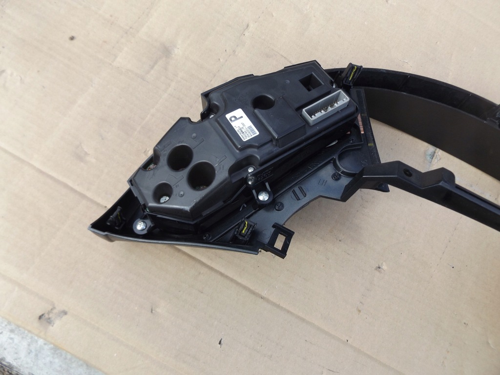 фото №5, Панель кондиционера honda civic viii ufo europa