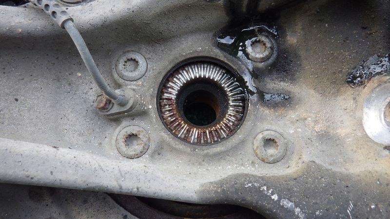 Ступица поворотный кулак суппорт правый перед bmw f10 f11 3.0 d xdrive ступица f10 f11 Недорого