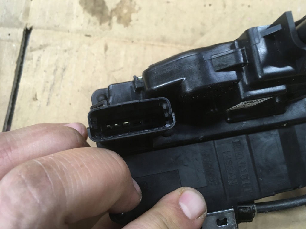 фото №10, Замок правый левый задняя infiniti q50