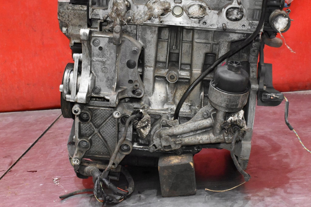 фото №11, Двигатель блок двигателя бензиновый kfu peugeot 207 1 i 1.4 16v 90 km 06-09