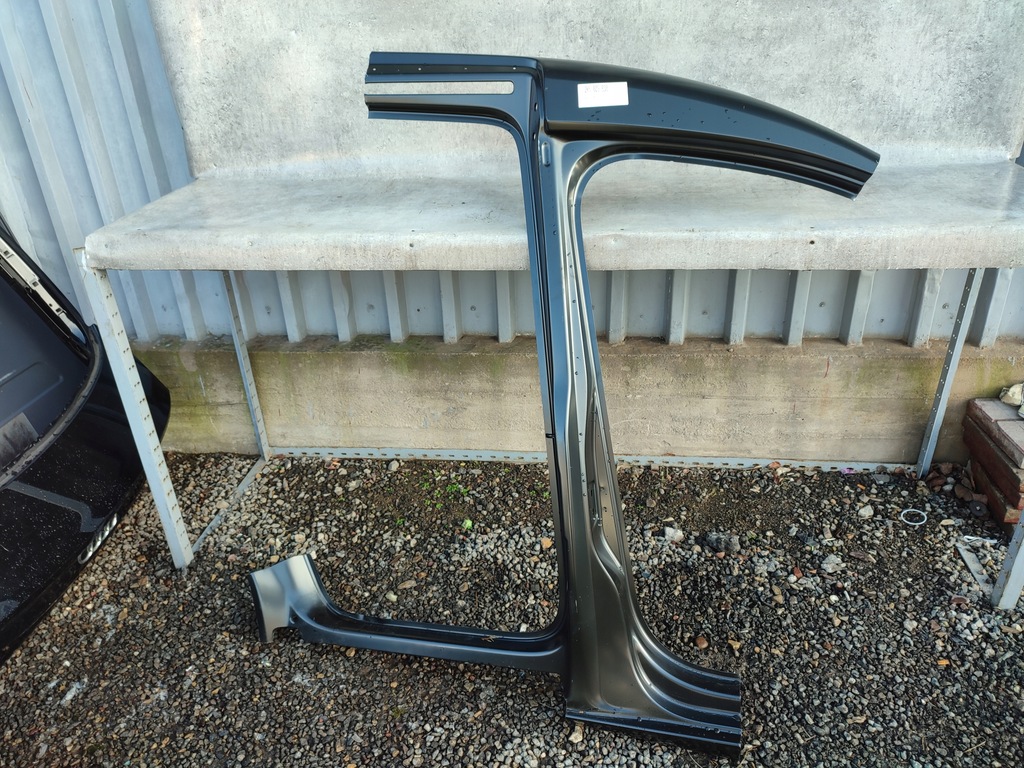 фото №1, Vw caddy 2k5 15- поріг блок двигуна правий новий обшивка