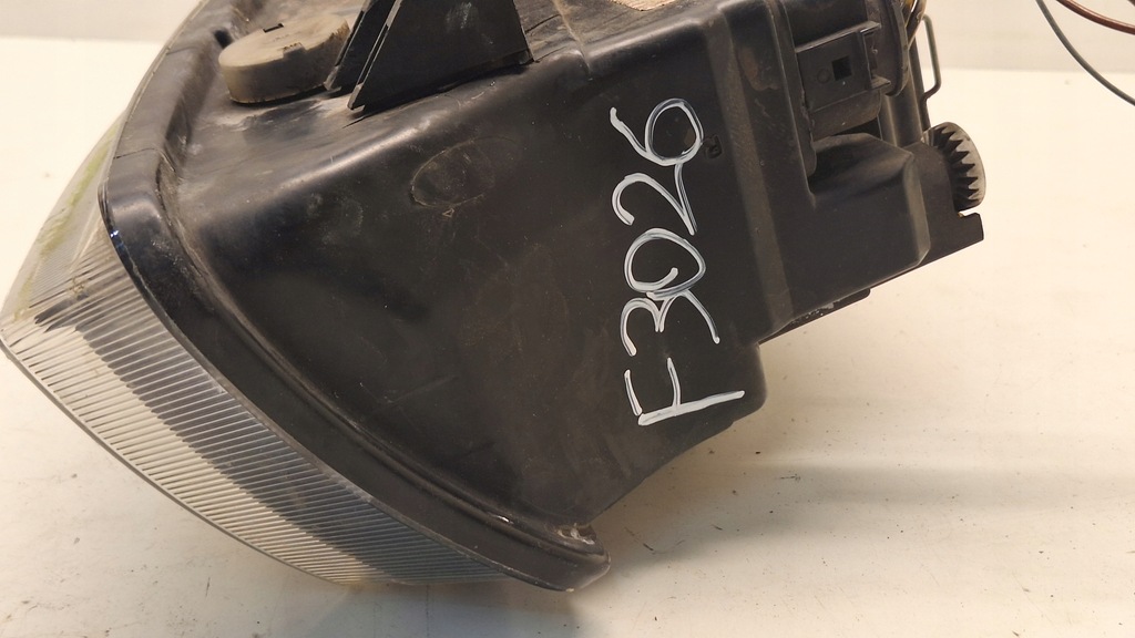 фото №13, Лампа перед лівий передня ліва seat toledo ii leon i 1m1941001d valeo euro