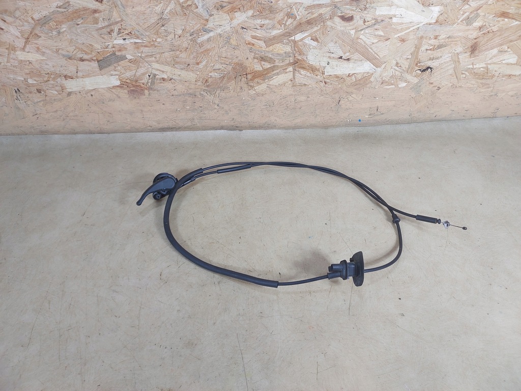 фото №2, Dacia sandero i трос ручка капот