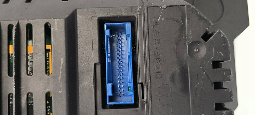 фото №6, Счетчик приборная панель 4e0920901 audi a8 d3