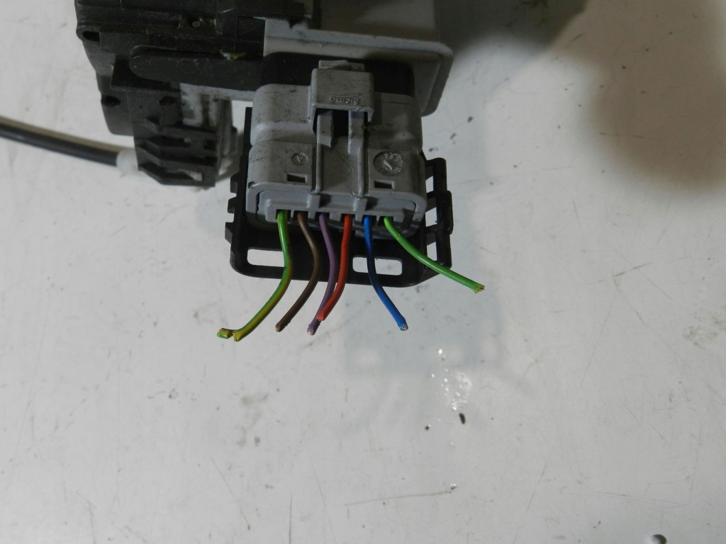 фото №8, Замок дверь левый перед peugeot 3008 i 09-16 6pin