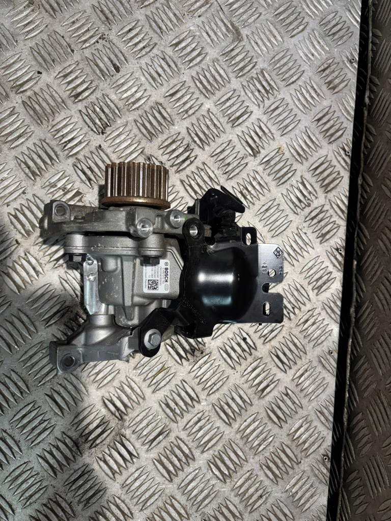 Купить Насос впрыскная dacia duster 167003606r 1.5 116km