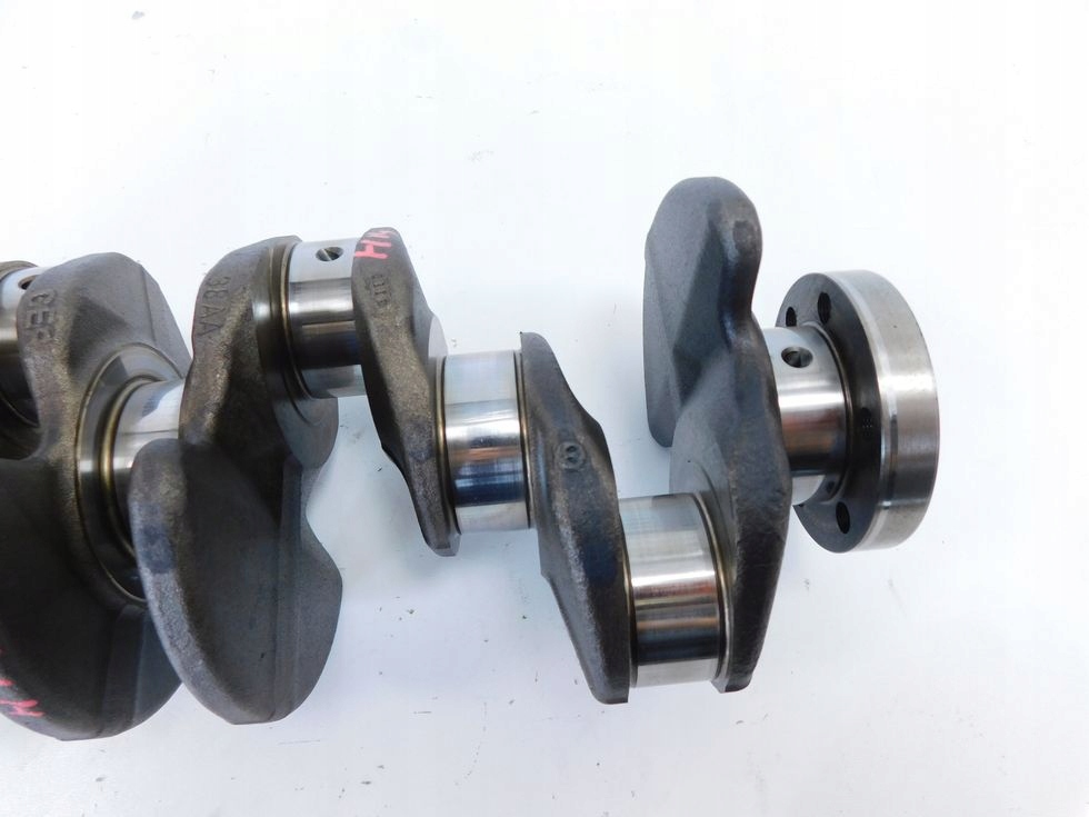 --- wał коленчатый + 4 x шатун 2.0 tdi transporter t5 рестайлинг  t6 audi q3 q5 Оригинал