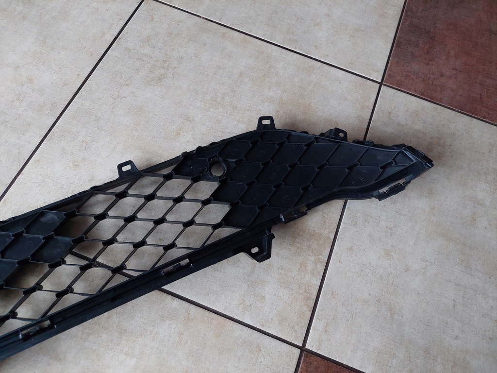 фото №11, Решётка бампера - средняя - honda hr-v iii - 2021