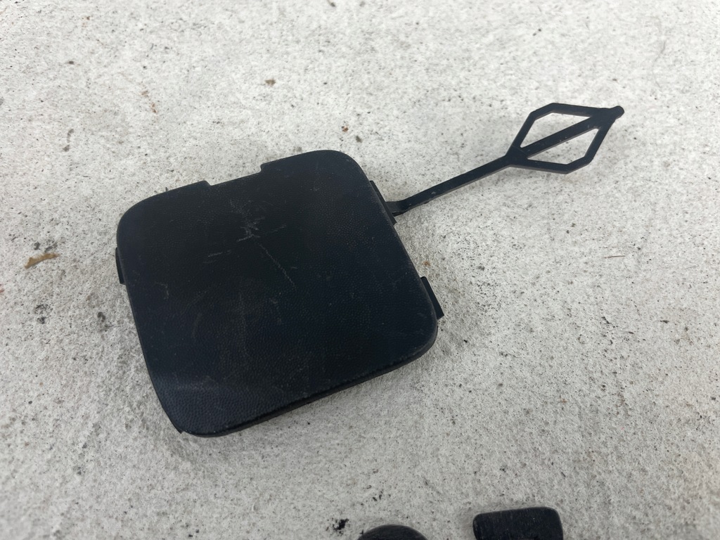 фото №1, Заглушка фаркоп бампера левая перед renault trafic iii 511800680r