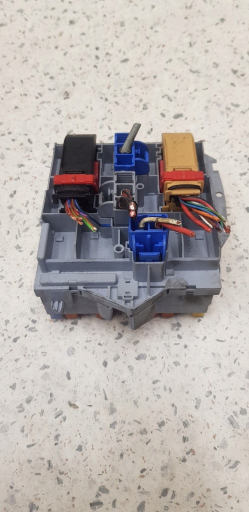 фото №2, Коробка предохранителей alfa romeo 159 1.9 jtdm