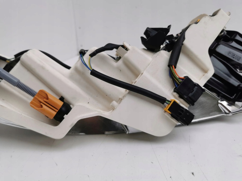 Nissan qashqai j12 2021 часть фара 9975900033 Цена