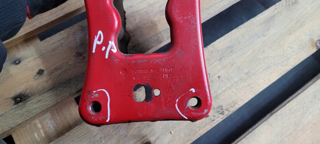 фото №8, A3 8v лонжерон права правий перед наконечник sedan