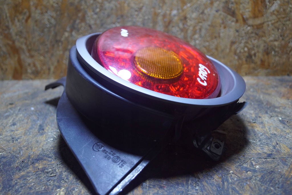 фото №10, Alfa romeo mito лампа правий задня c1709