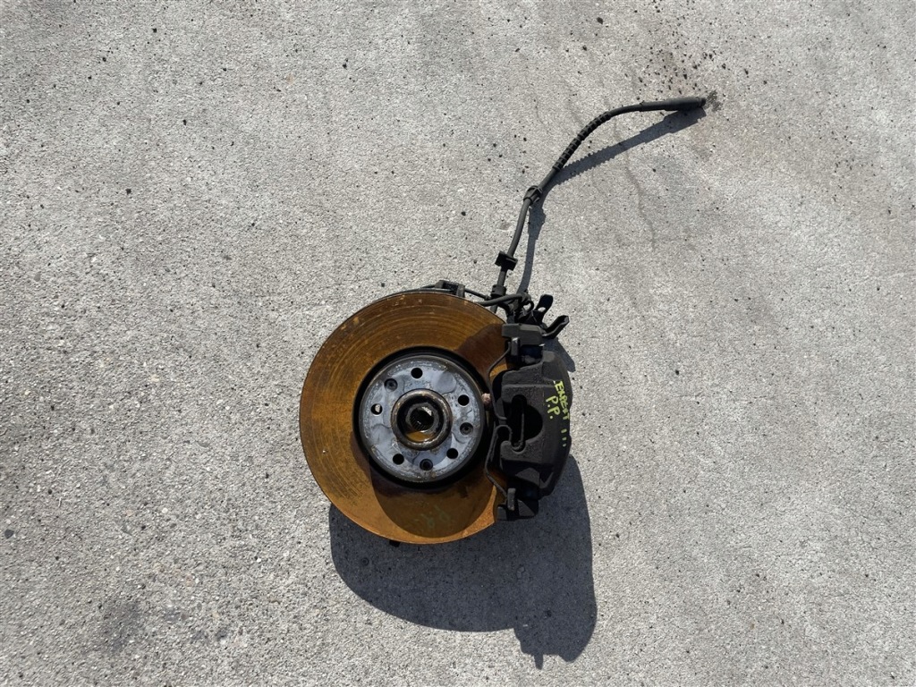 фото №1, Ступица поворотный кулак суппорт правый перед передняя peugeot expert 3 iii jumpy