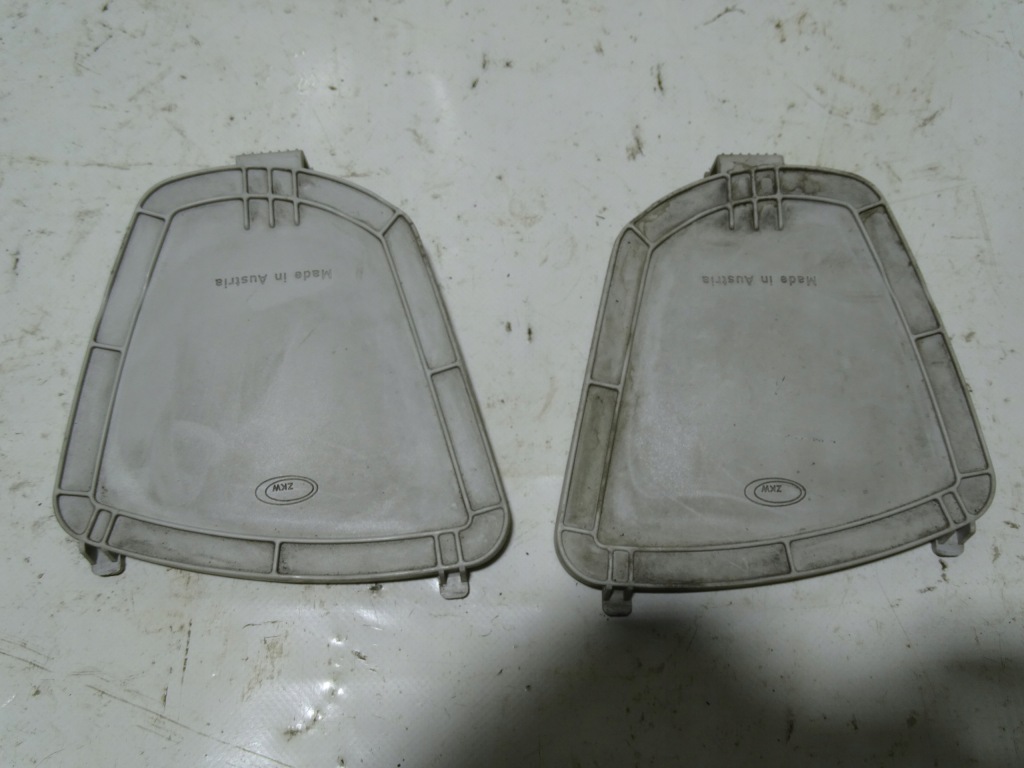 фото №1, Крышка заглушка лампы передней перед grand voyager iv caravan