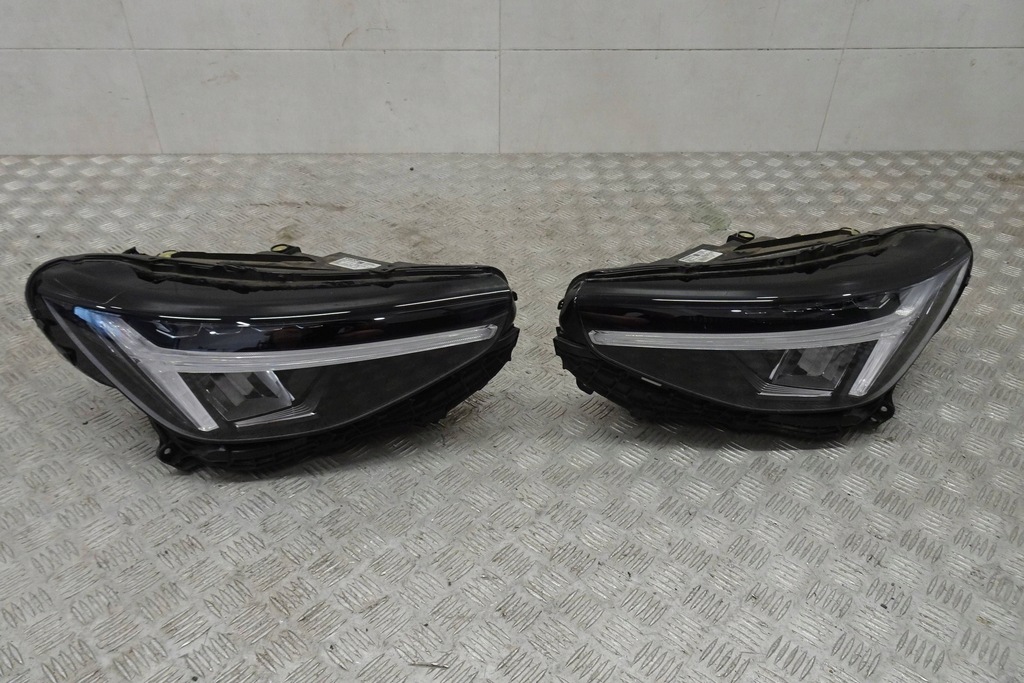 фото №15, Volvo xc40 lift kompletny перед капот бампер крила радіатор лампи 22-