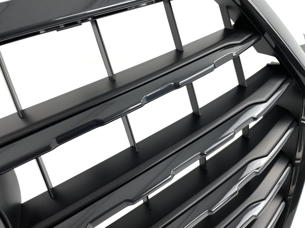 фото №10, Audi q7 4m 15-19 s-line shadow line решётка радиатора решётка радиатора + решётки боковой набор