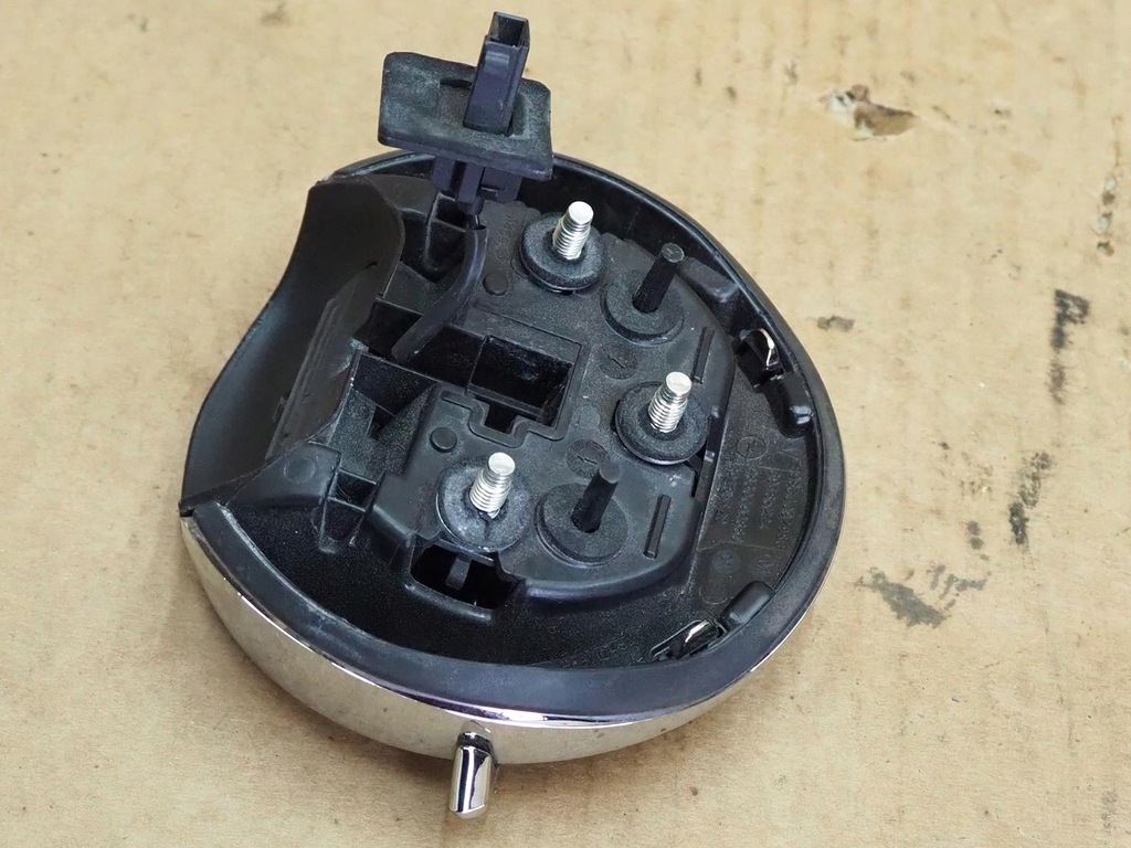 фото №13, Эмблема крышки ручка opel corsa f 39185120