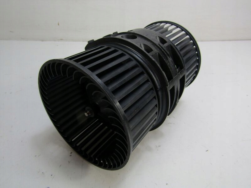 фото №6, Megane iii вентилятор повітродувка обдув 272108241r