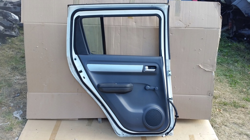 фото №15, Двері задня праве/ліве suzuki swift mk6 04-10