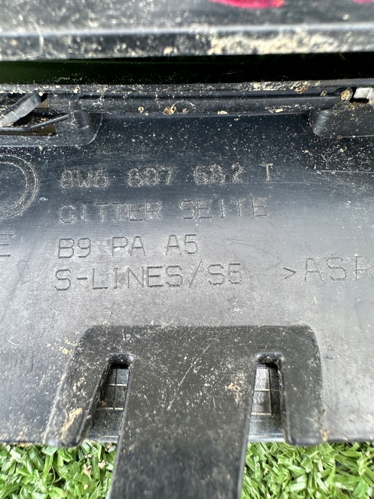 Решётка бампера audi a5 левая правая 8w6 оригинал!! Недорого