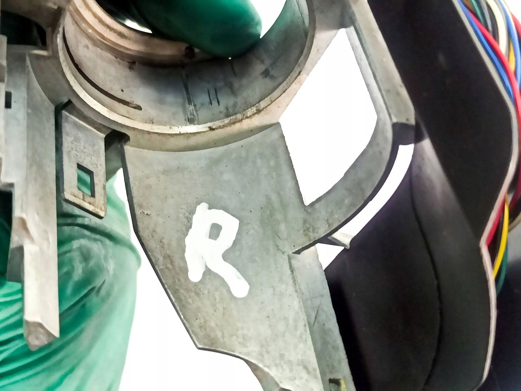 фото №9, Mercedes-benz r w251 2008 панели управление, переключатели