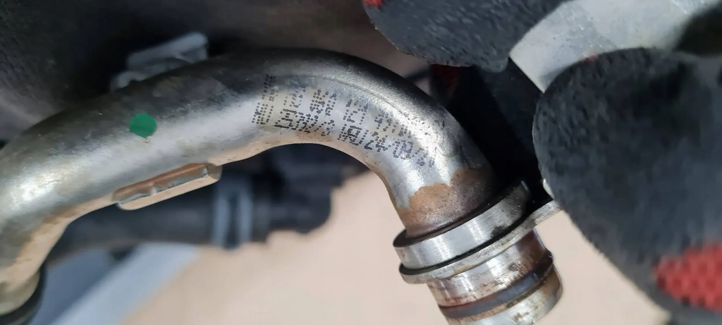 фото №13, S3 8y a3 шланг трубка wąż wody 2.0 tfsi 06q121497d