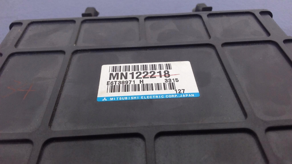 фото №6, Mitsubishi outlander i 2.0 b блок управления двигателя mn122218 e6t38971