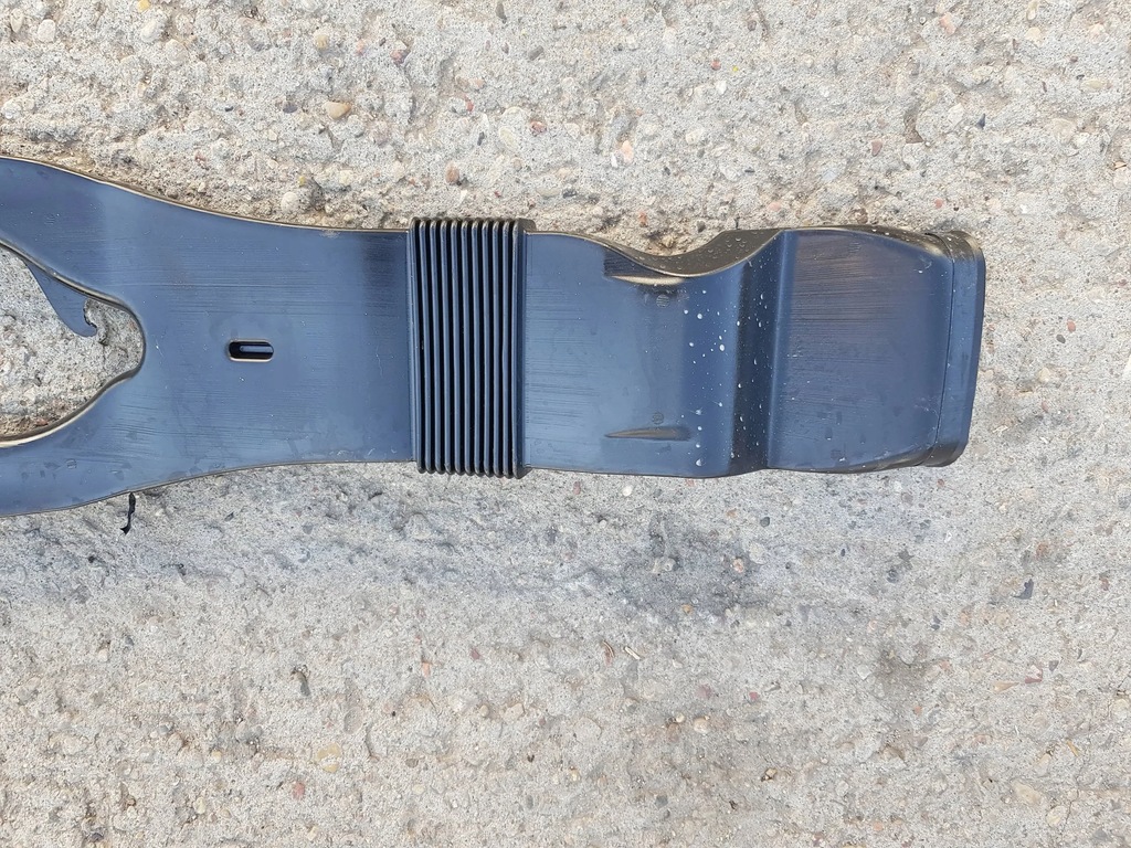 фото №9, Тунель канал обігрівальний обдув повітря задня 8 150 437 bmw 7 e38