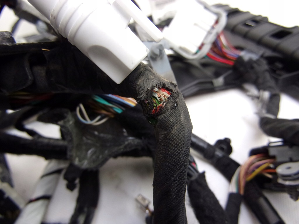 фото №6, Chrysler pacifica 3.6 16- джгут електропроводка салону кабіни 68282614af