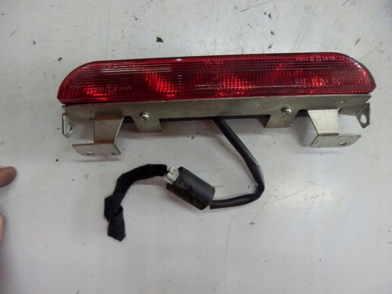 Купить Дополнительные свет стоп mitsubishi оригинальный номер mn146214t