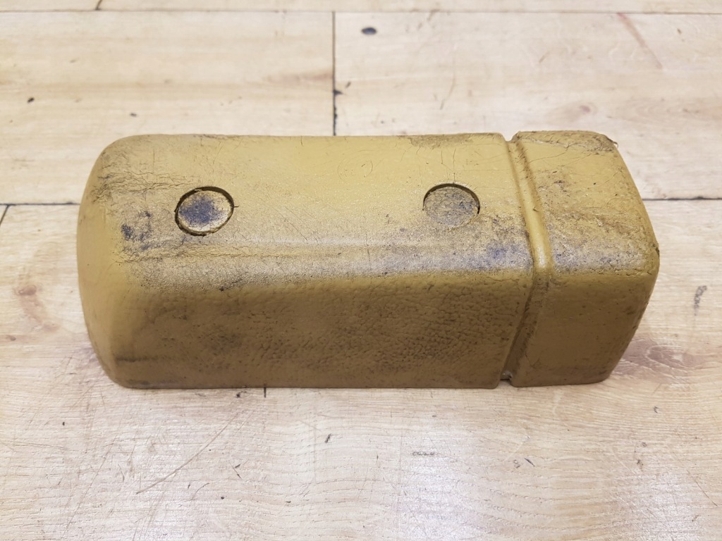 Купить Кронштейн обшивка дверь задний  volvo 240