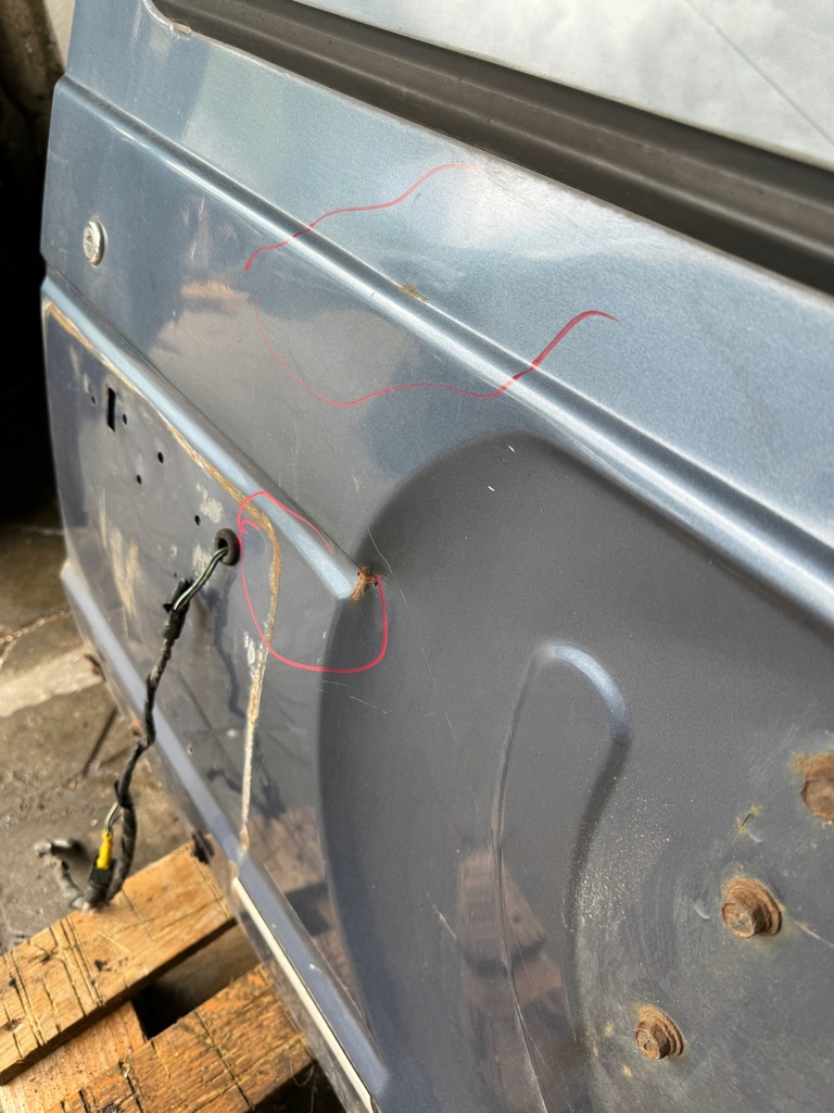 фото №5, Крышка багажника задняя задняя mitsubishi pajero i 1 82-90r. стекло крышки