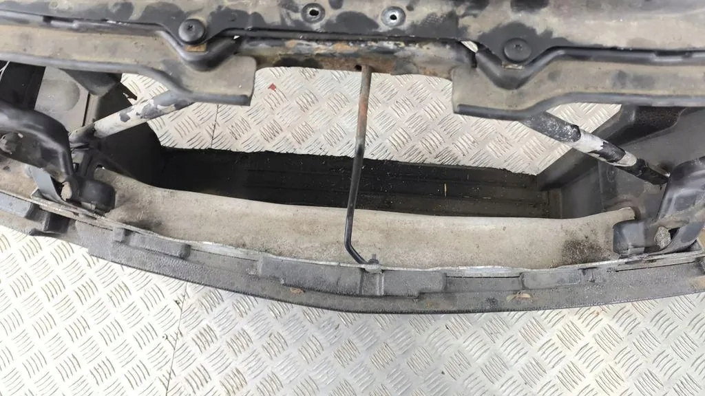 Комплект радіатор bmw 7 e65, e66, e67 51117135522 3.0l дизель 170kw 2007 Ціна