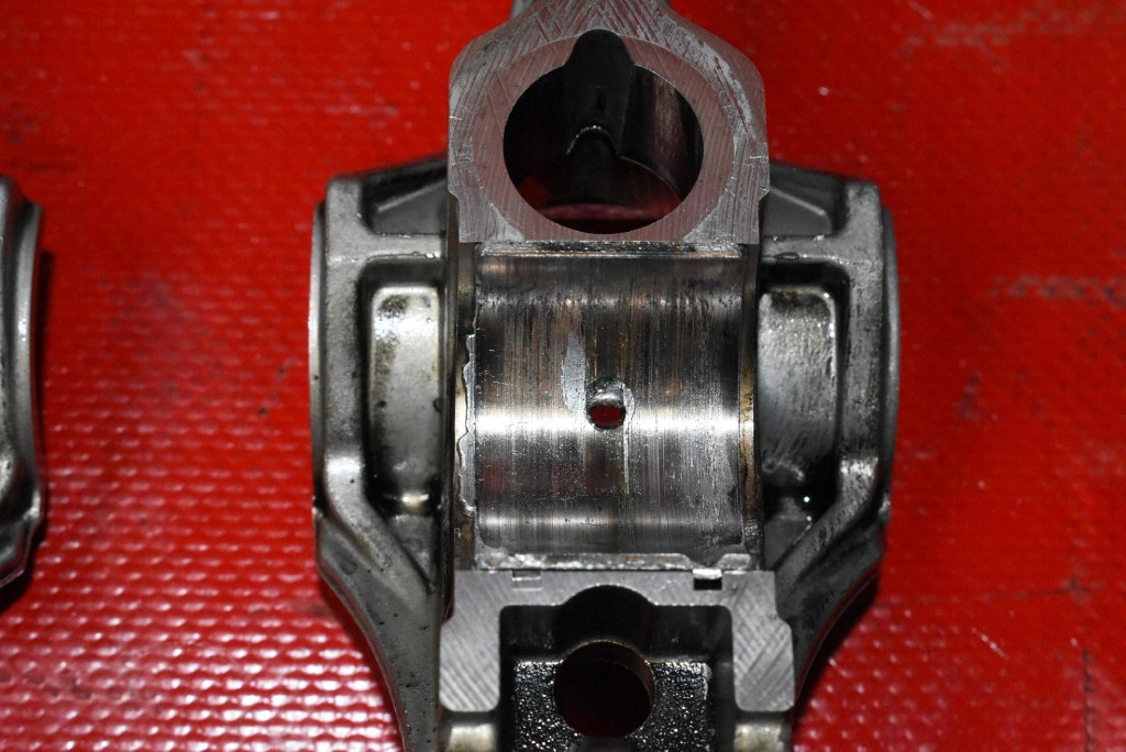 фото №14, Головка двигуна 03g103373a mitsubishi grandis 2.0 di-d 134 km 03-11