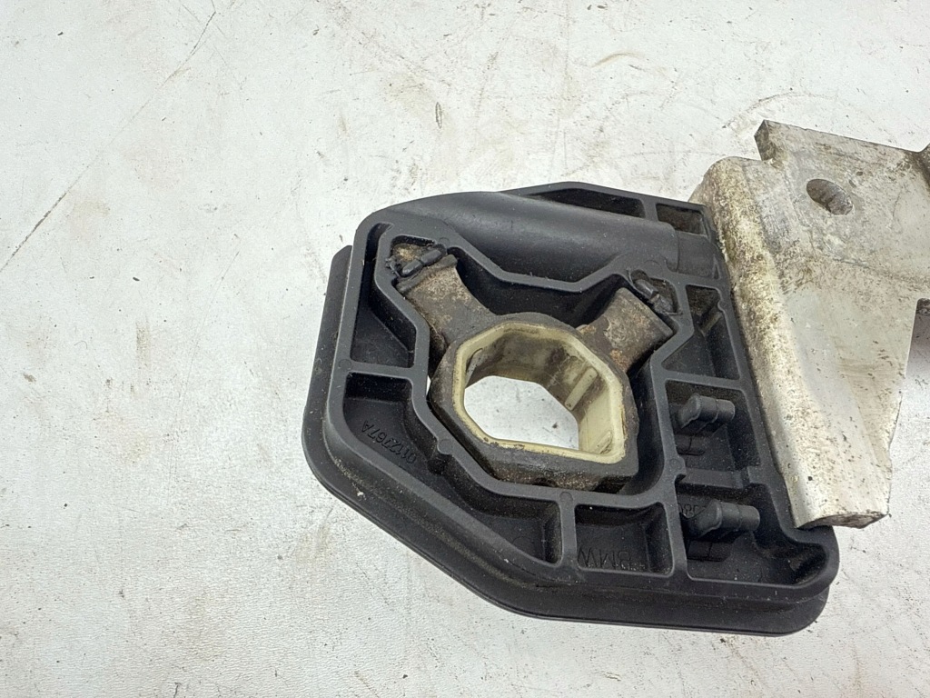 фото №7, Bmw 1 f20 f21 2015 кронштейн / кронштейн радиатора