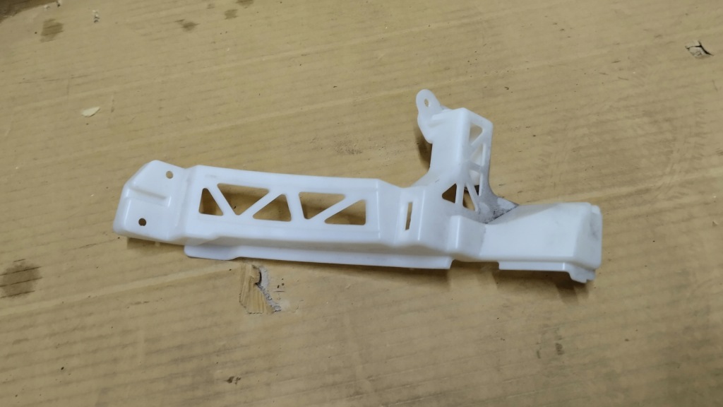 фото №7, Напрямна кронштейн бампера задня range sport комплект