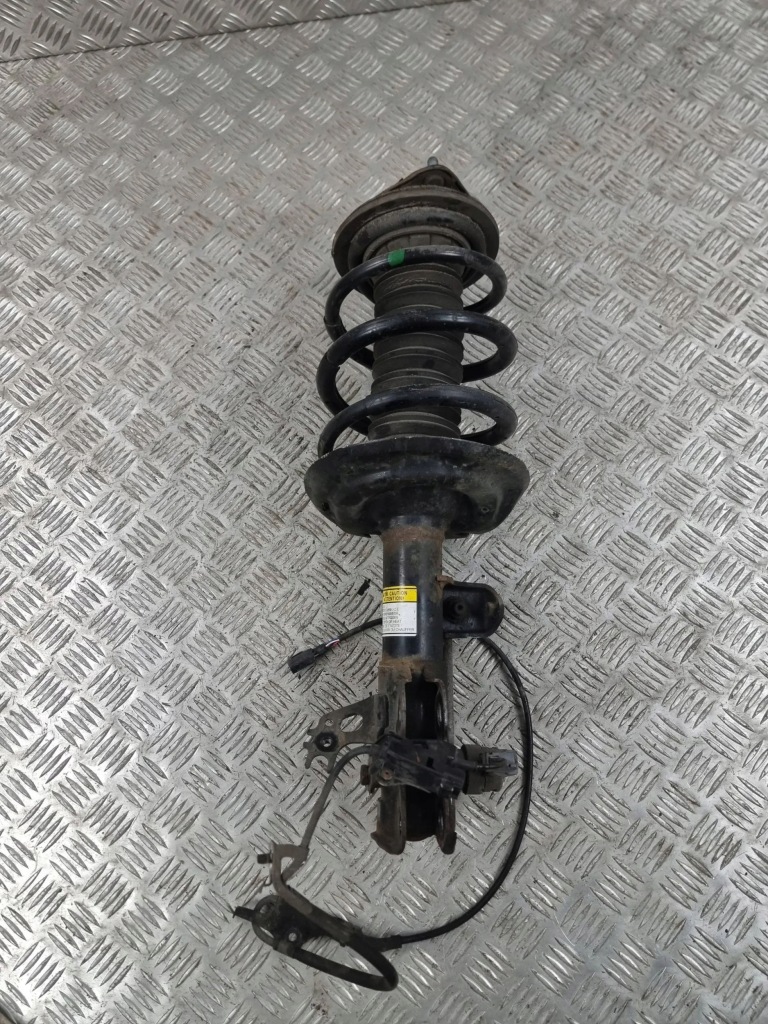 фото №1, Lexus es vii xz10 2019 левая сторона амортизатор передний
