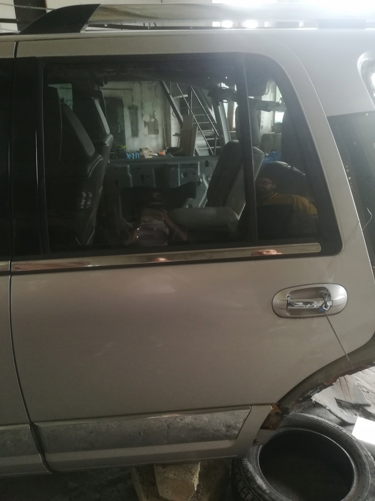 фото №1, 2007 2014 lincoln navigator двері задні ліва