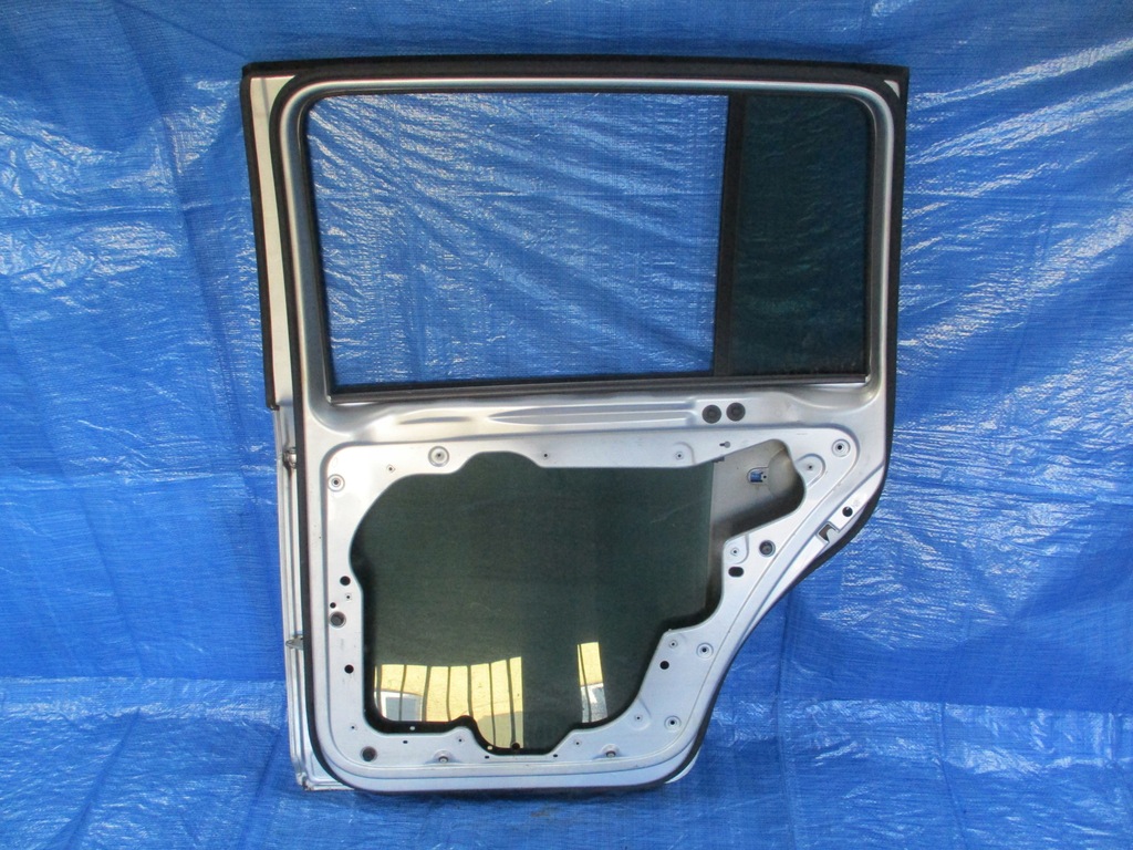 фото №6, Дверь правый задняя vw touran i