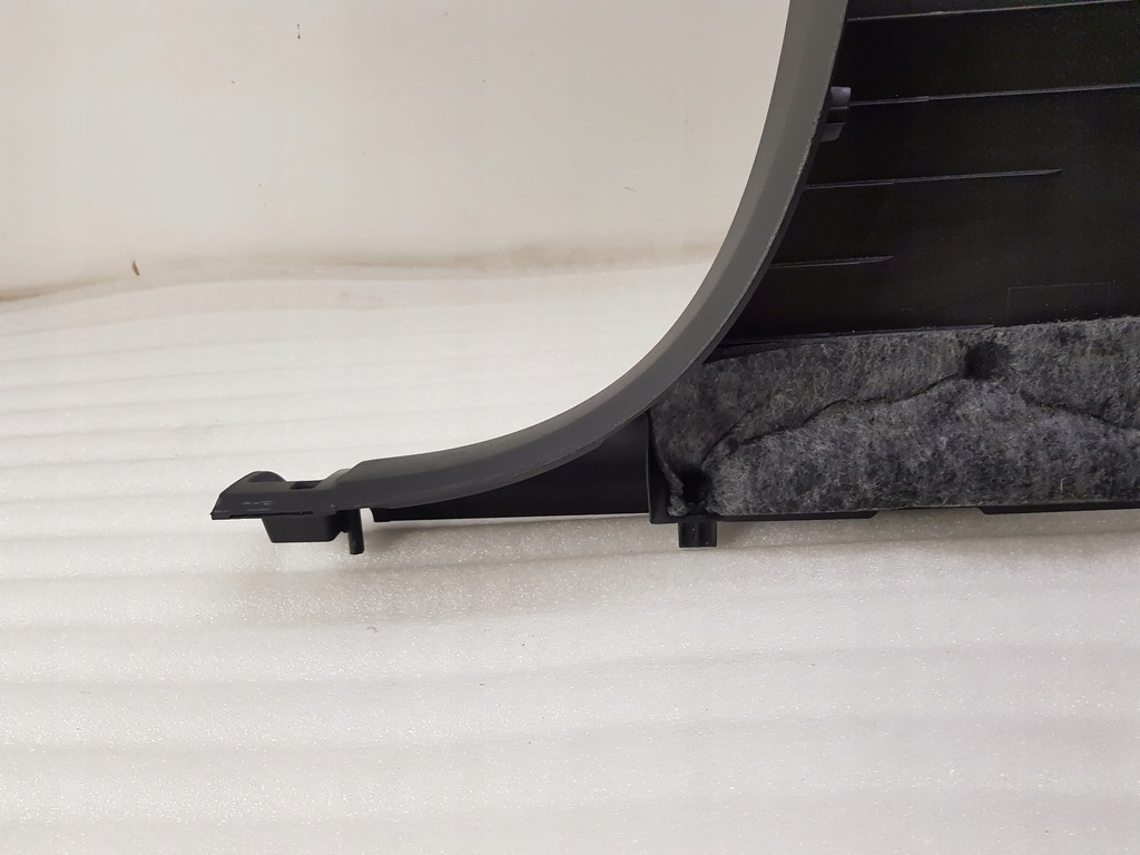 фото №11, Audi q3 защита обшивка стойка lewego 8u0867239a