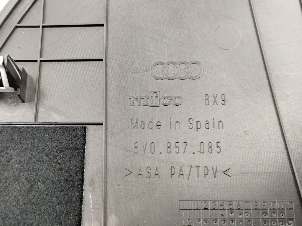 фото №7, Защита накладка панели консоли левая audi a3 rs3 8v 8v0857085