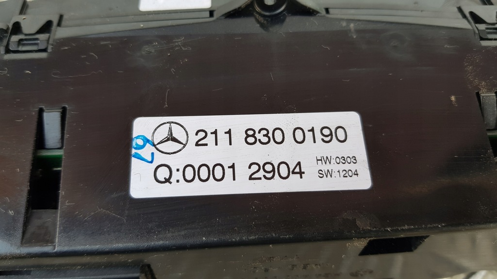 фото №11, Mercedes w211 панель кондиціонер перемикач a2118300190
