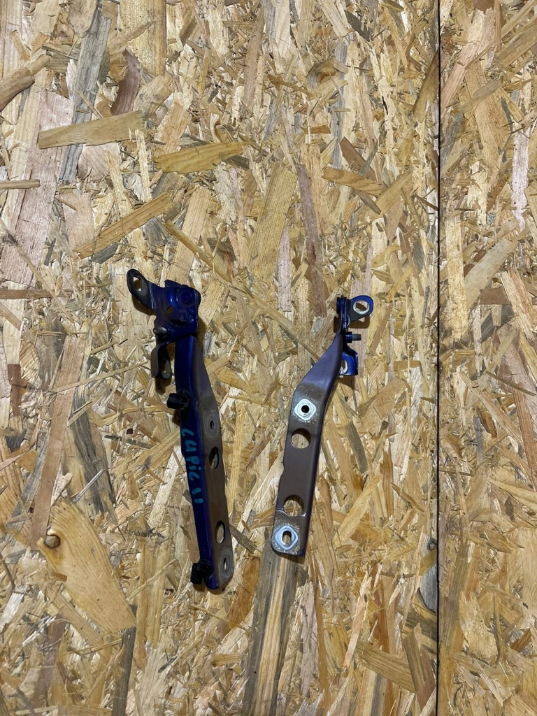 фото №1, Петлі капот лівий i правий c4 grand picasso ii