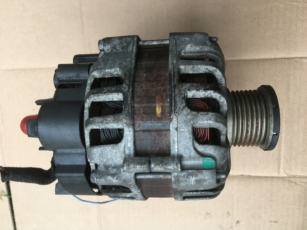 фото №1, Генератор renault captur kadjar lodgy dokker 1,2tce 2714143a