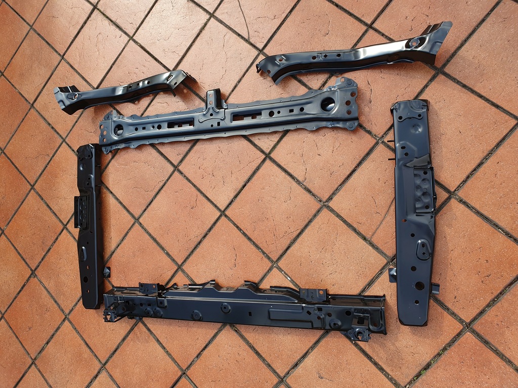 фото №6, Toyota sienna 2021- pas передній