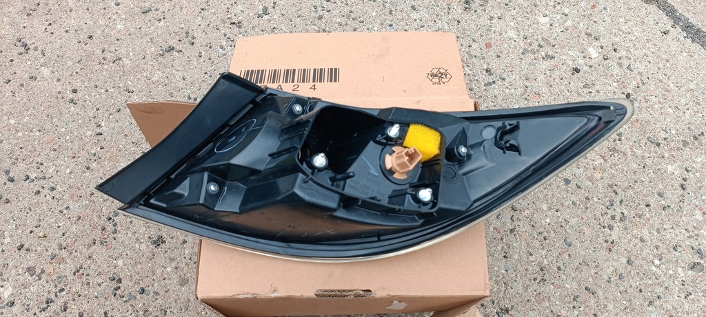 фото №8, Mazda 6 gh sedan hb хэтчбек лампа задняя левая gdk1-51150