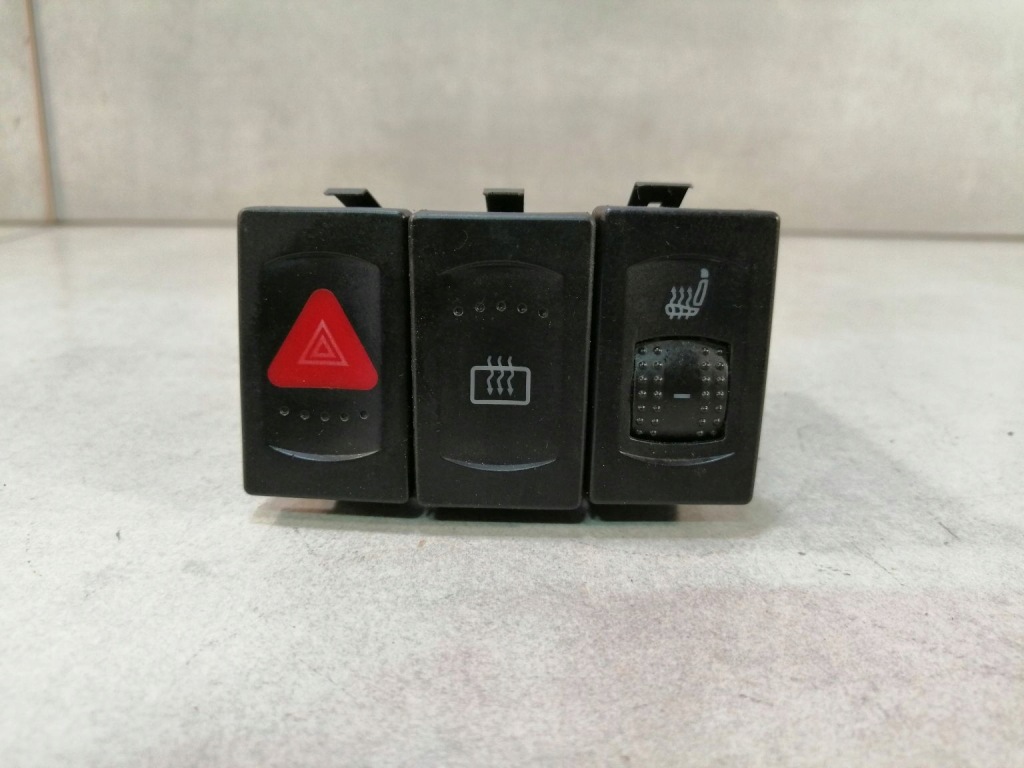 фото №1, Набор переключателей обогреватель сидений passat b5