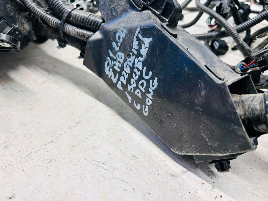 фото №14, Corolla e21 2.0 гібрид джгут електропроводка відсік двигуна 1 лінза 6xpdc